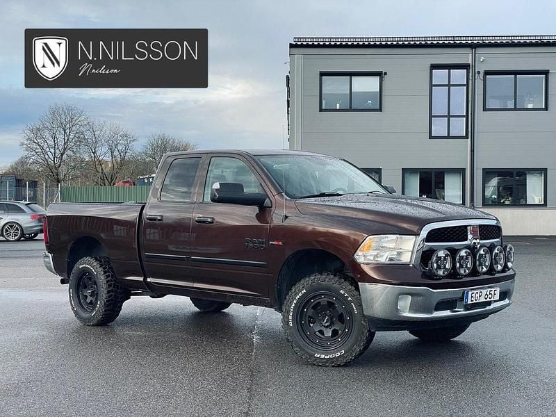Brun Begagnad 2014 RAM 1500 Pickup | 259 000 kr (Bra pris) - Bild 1/4