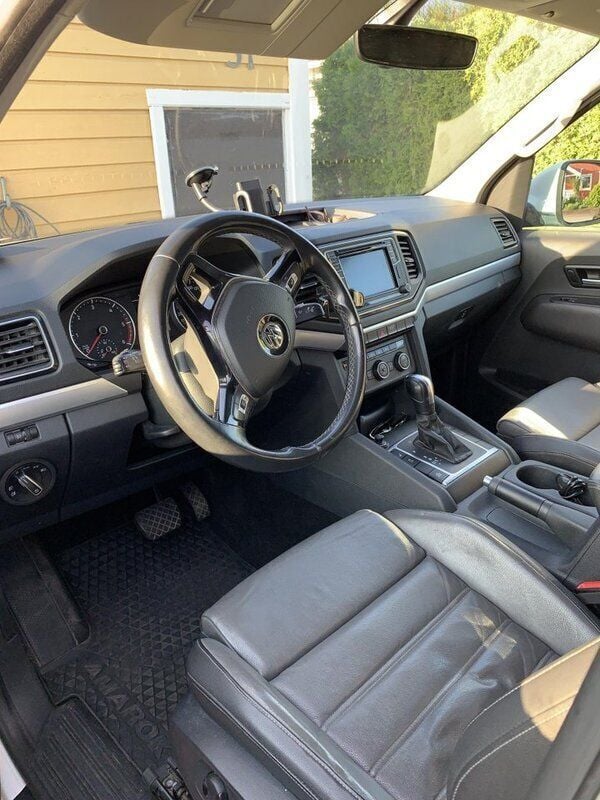 Vit Begagnad 2019 VW Amarok Pickup | 270 000 kr (Marknadspris) - Bild 1/4