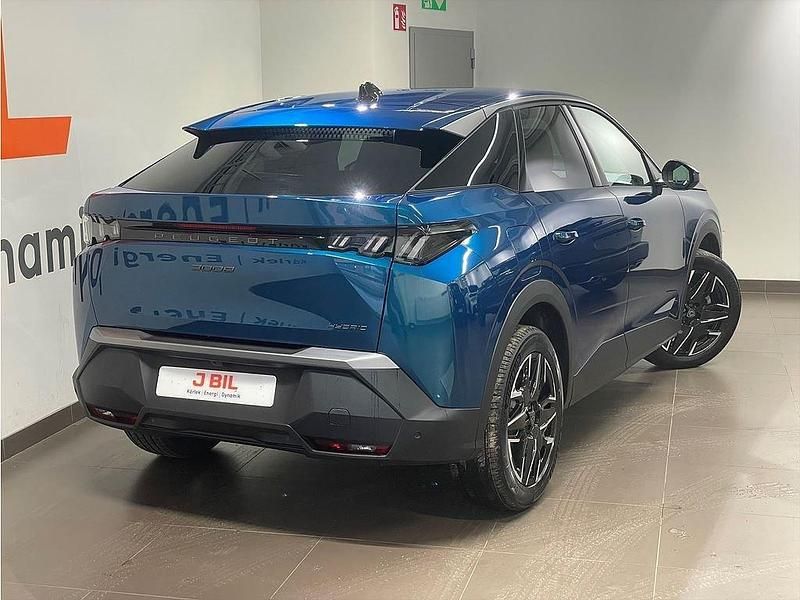 Blå obsession Ny 2025 Peugeot 3008 GT SUV | 524 900 kr - Bild 1/3