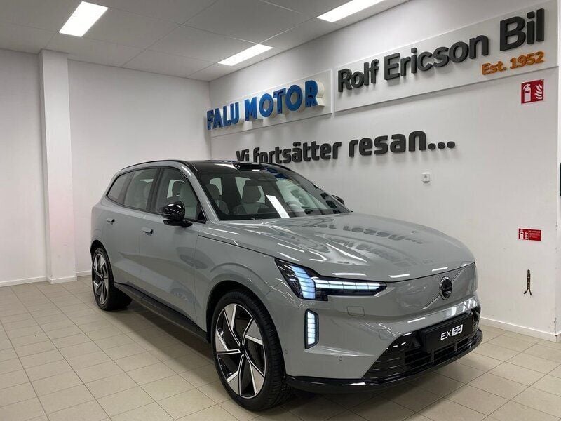 Grå Ny 2025 Volvo EX90 Performance SUV | 1 155 900 kr (Bra pris) - Bild 1/4