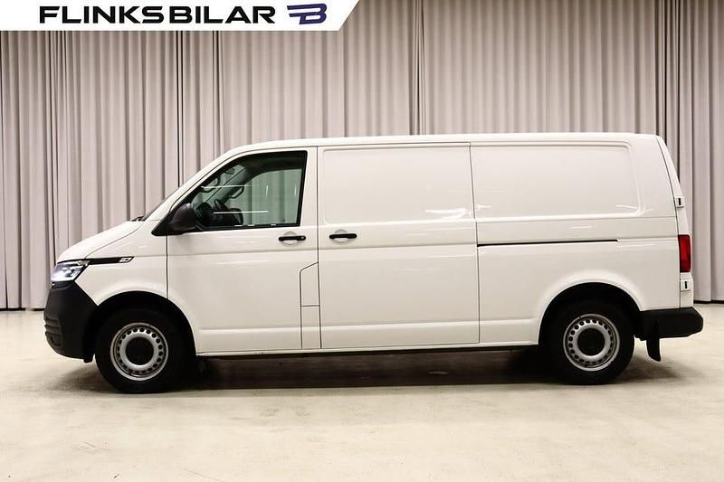 Vit Begagnad 2021 VW T6.1 Van | 299 875 kr (Marknadspris) - Bild 1/4
