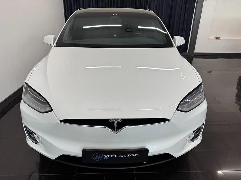 Begagnad Tesla Model X 244 kW (333 HK) 2017 Vit SUV