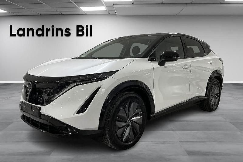 Vit Ny 2024 Nissan Ariya Evolve SUV | 647 200 kr (Marknadspris) - Bild 1/3