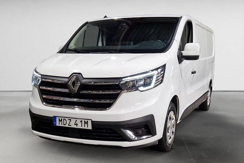 Vit Begagnad 2022 Renault Trafic Van | 249 900 kr (Bra pris) - Bild 1/3