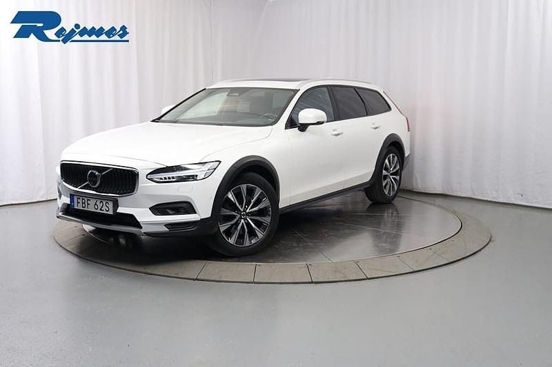Begagnad 2023 Volvo V90 CC Kombi | 389 800 kr (Marknadspris) - Bild 1/4