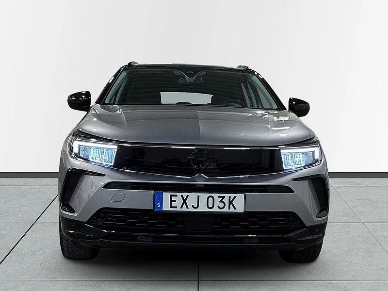 Begagnad Opel Grandland X GS Line 131 HK (96 kW) 2024 Grå SUV