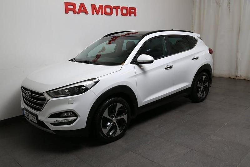 Vit Begagnad 2017 Hyundai Tucson Premium SUV | 209 900 kr (Lite dyr) - Bild 1/2