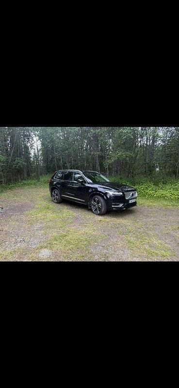 Svart Begagnad 2024 Volvo XC90 SUV | 780 000 kr (Lite dyr) - Bild 1/2