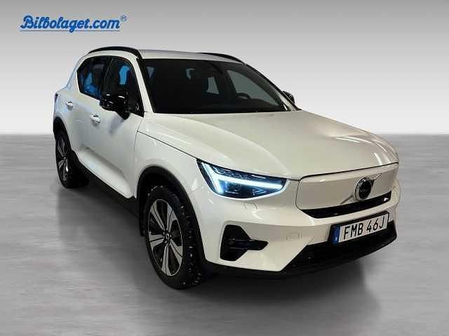Begagnad Volvo EX40 Plus 188 kW (256 HK) 2025 Vit SUV