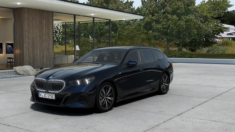 Ny BMW 530e Efficient Dynamics 2025 Okänd Kombi