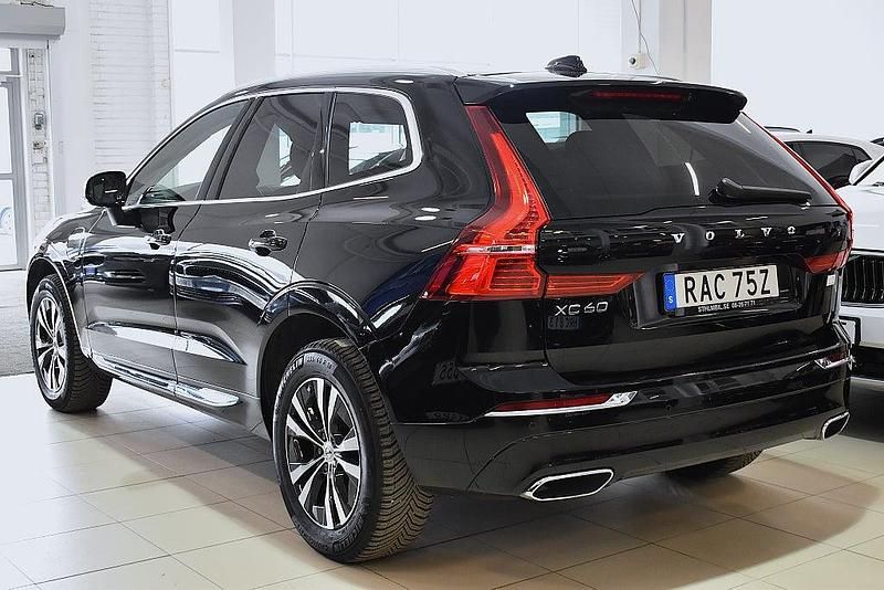 Begagnad Volvo XC60 Inscription 253 HK (186 kW) 2021 Svart SUV