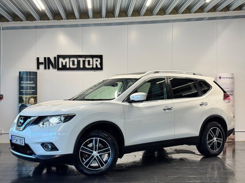 Vit Begagnad 2016 Nissan X-Trail SUV | 199 900 kr (Lite dyr) - Bild 1/4