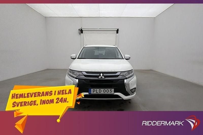 Begagnad Mitsubishi Outlander Edition 203 HK (149 kW) 2017 Vit SUV