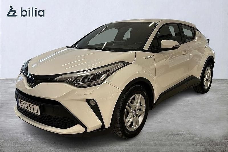 Begagnad Toyota C-HR Active 124 HK (91 kW) 2019 Vit SUV
