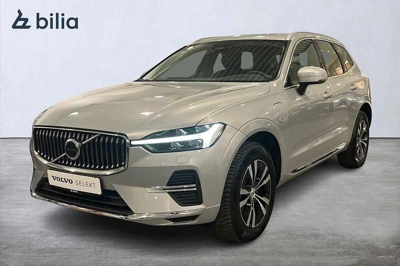 Silver Begagnad 2023 Volvo XC60 Core SUV | 449 900 kr - Bild 1/3