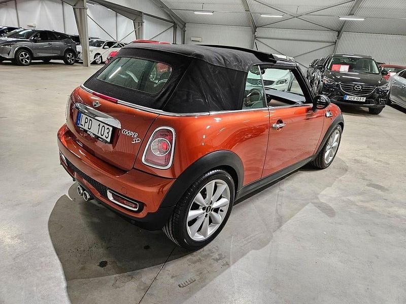 Begagnad Mini Cooper SD Sport 143 HK (105 kW) 2011 Orange metallic (pearl) Halvkombi