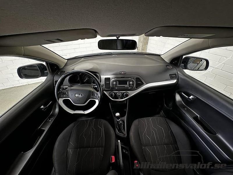 Begagnad Kia Picanto 68 HK (50 kW) 2012 Svart Halvkombi