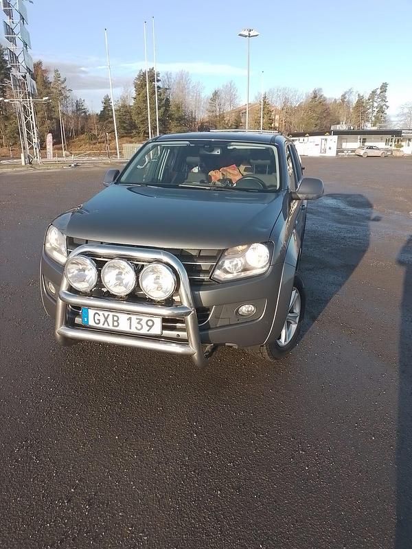 Begagnad 2014 VW Amarok Pickup | 80 000 kr - Bild 1/4