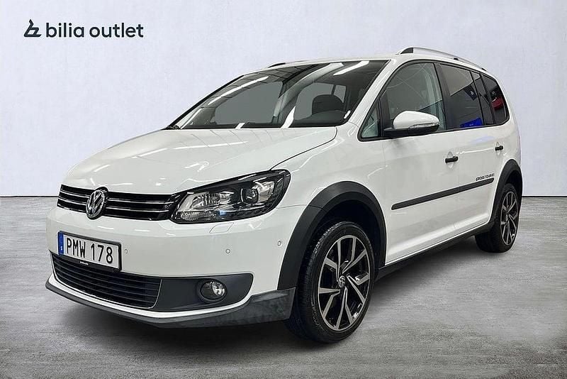 Begagnad VW Touran Cross 2015 Vit Minibuss