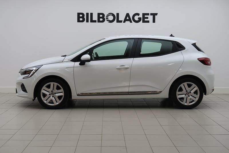 Begagnad Renault Clio V Zen 141 HK (103 kW) 2022 Vit Halvkombi
