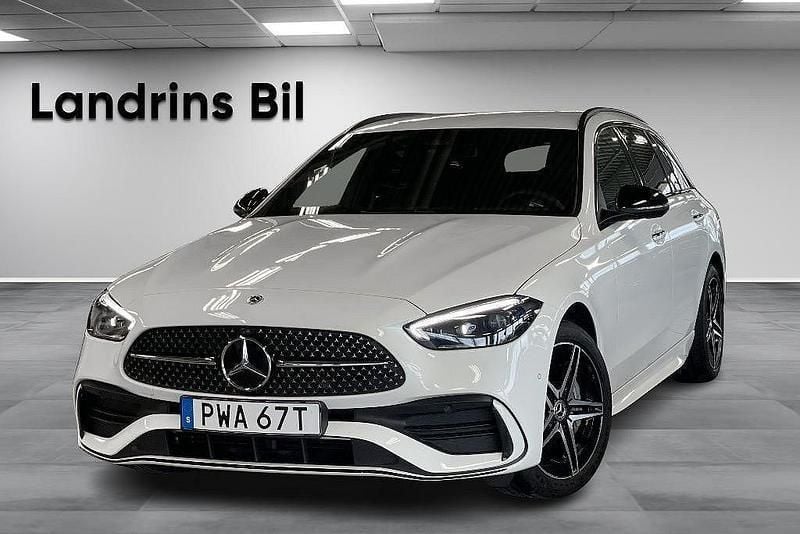 Vit Begagnad 2024 Mercedes C300e AMG Line Premium Kombi | 529 000 kr (Marknadspris) - Bild 1/4
