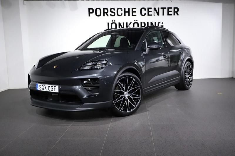 Grå (black) Ny 2025 Porsche Macan SUV | 1 248 300 kr (Lite dyr) - Bild 1/4