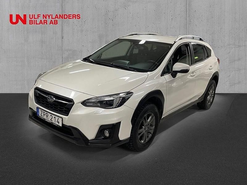 Vit Begagnad 2017 Subaru XV Active SUV | 224 000 kr (Dyr) - Bild 1/4