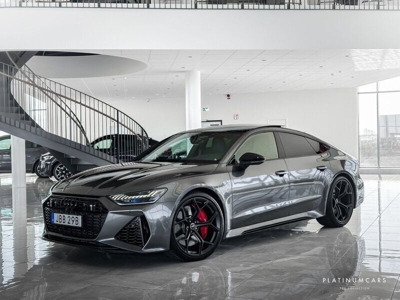 Grå Begagnad 2024 Audi RS7 Design Halvkombi | 1 569 000 kr - Bild 1/4