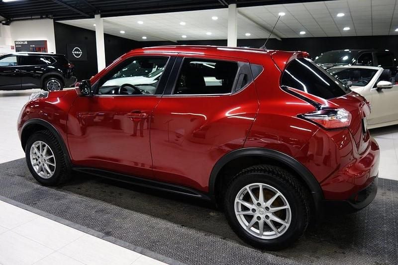 Begagnad Nissan Juke 117 HK (86 kW) 2016 Röd SUV