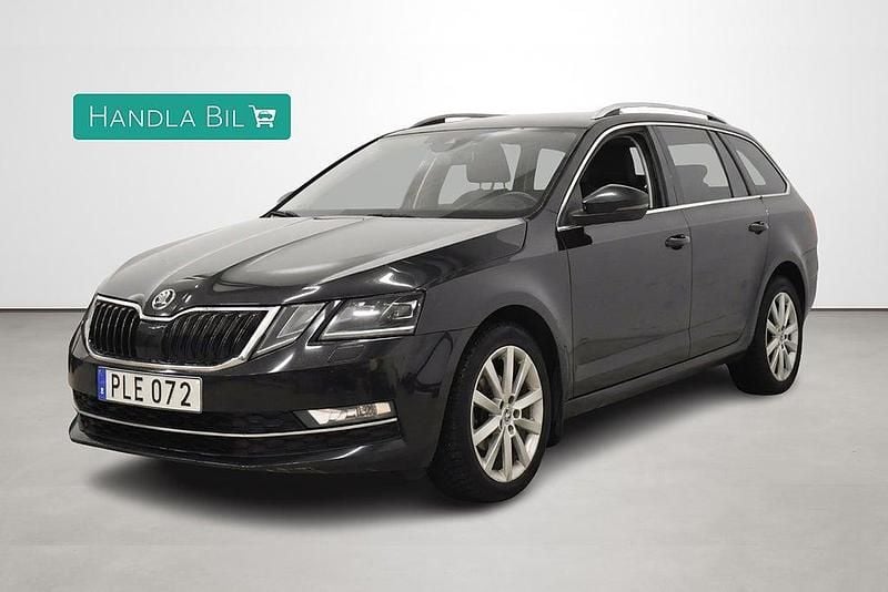 Begagnad Skoda Octavia Style 150 HK (110 kW) 2017 Svart Kombi