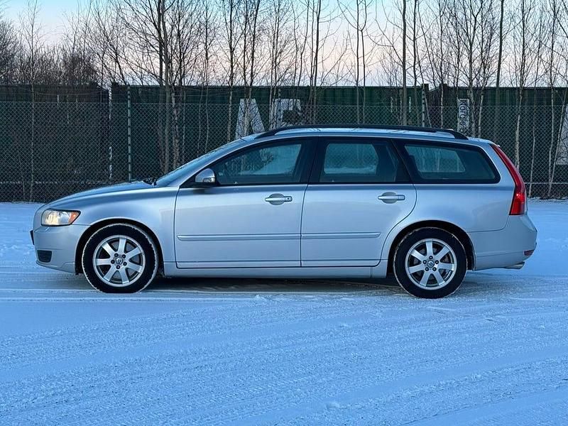 Begagnad Volvo V50 150 HK (110 kW) 2011 Kombi