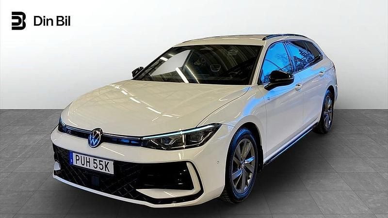 Begagnad VW Passat Style 193 HK (141 kW) 2025 Pure white Kombi