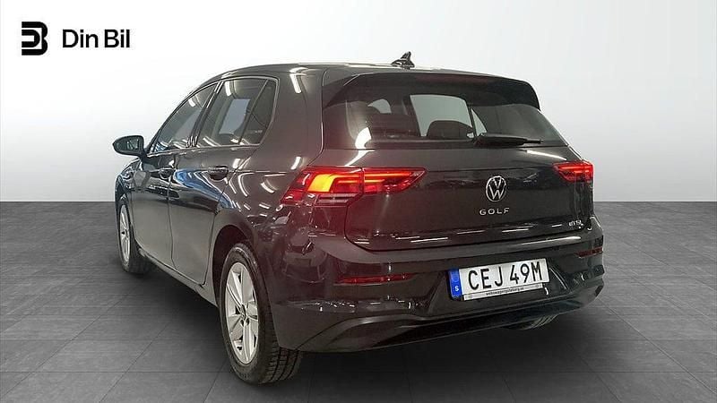 Begagnad VW Golf VIII 110 HK (80 kW) 2022 Grå Kombi