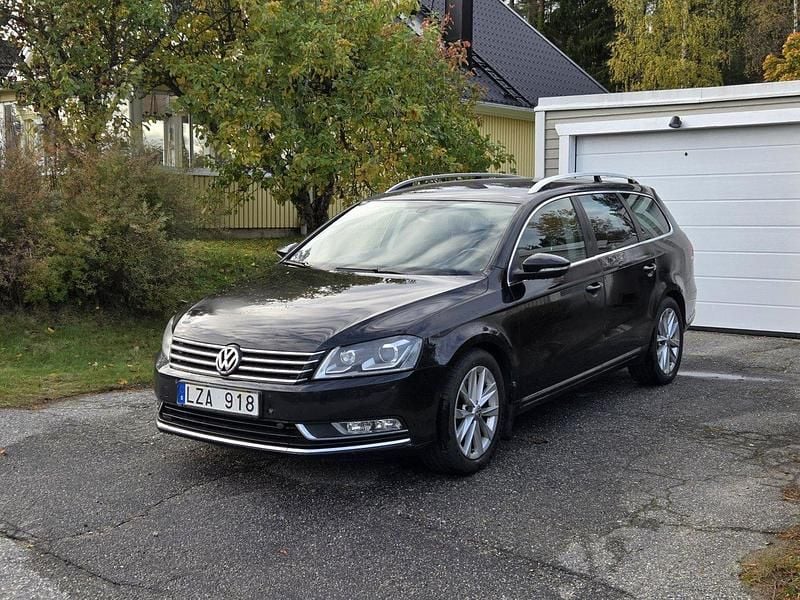 Svart Begagnad 2012 VW Passat GT Kombi | 66 000 kr (Bra pris) - Bild 1/4