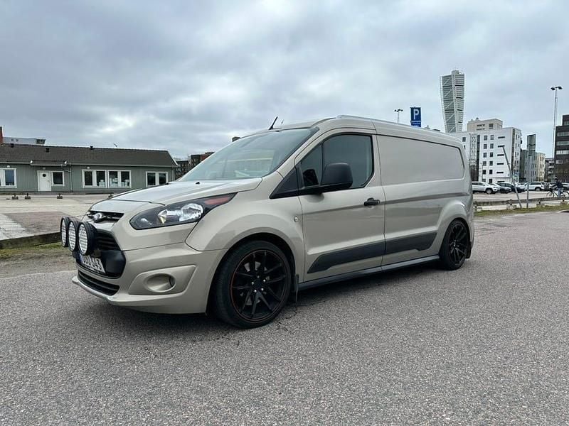Begagnad Ford Transit Connect 120 HK (88 kW) 2016 Guldgrå mtallic Minibuss