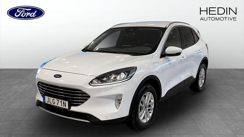Frozen white Begagnad 2022 Ford Kuga Titanium SUV | 269 900 kr (Marknadspris) - Bild 1/4