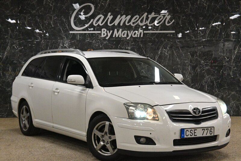 Vit Begagnad 2008 Toyota Avensis Kombi | 29 990 kr (Marknadspris) - Bild 1/4