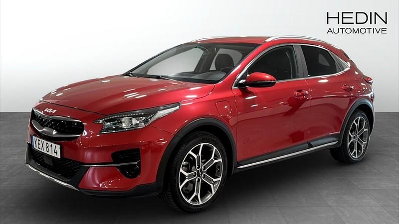 Röd (red) Begagnad 2022 Kia XCeed Advance SUV | 259 900 kr (Marknadspris) - Bild 1/4