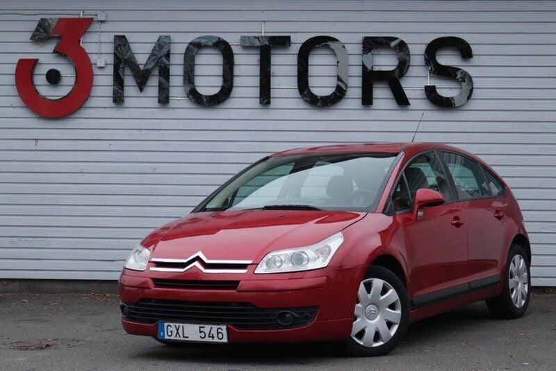 Röd Begagnad 2008 Citroën C4 Halvkombi | 49 900 kr (Marknadspris) - Bild 1/4