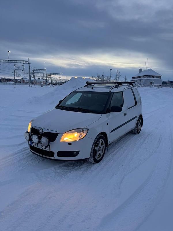 Begagnad 2008 Skoda Roomster Minibuss | 17 000 kr - Bild 1/4