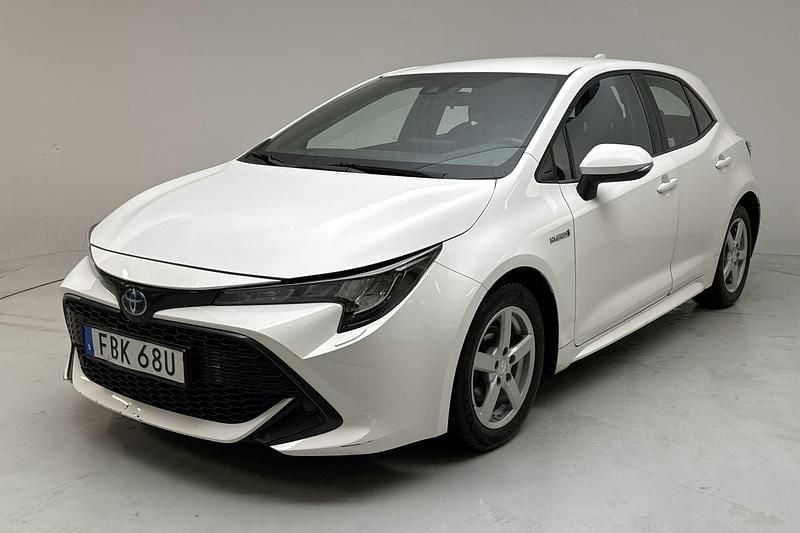 Vit Begagnad 2020 Toyota Corolla Active | 145 000 kr (Superpris) - Bild 1/4