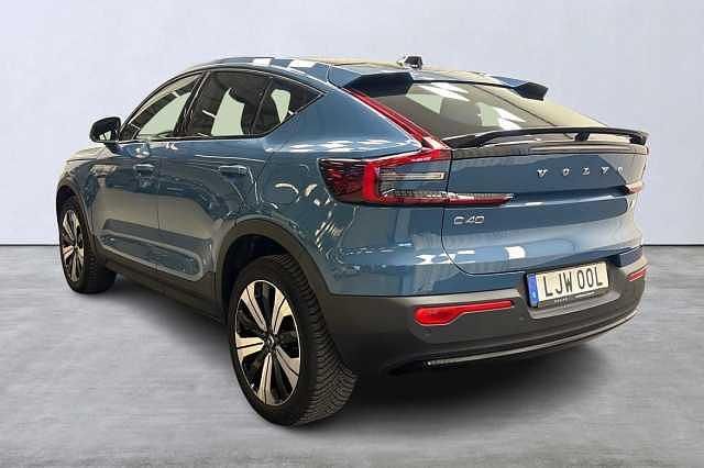 Begagnad Volvo C40 Core 172 kW (234 HK) 2022 Blå SUV