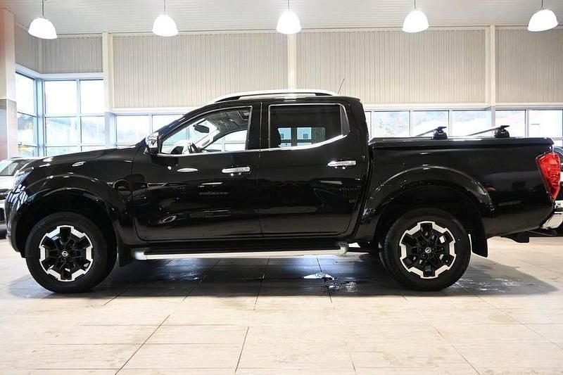 Begagnad Nissan Navara 360º 190 HK (139 kW) 2021 Svart Pickup