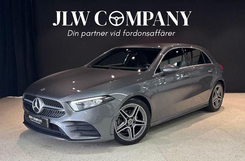 Begagnad 2021 Mercedes A180 AMG Halvkombi | 249 000 kr (Marknadspris) - Bild 1/4