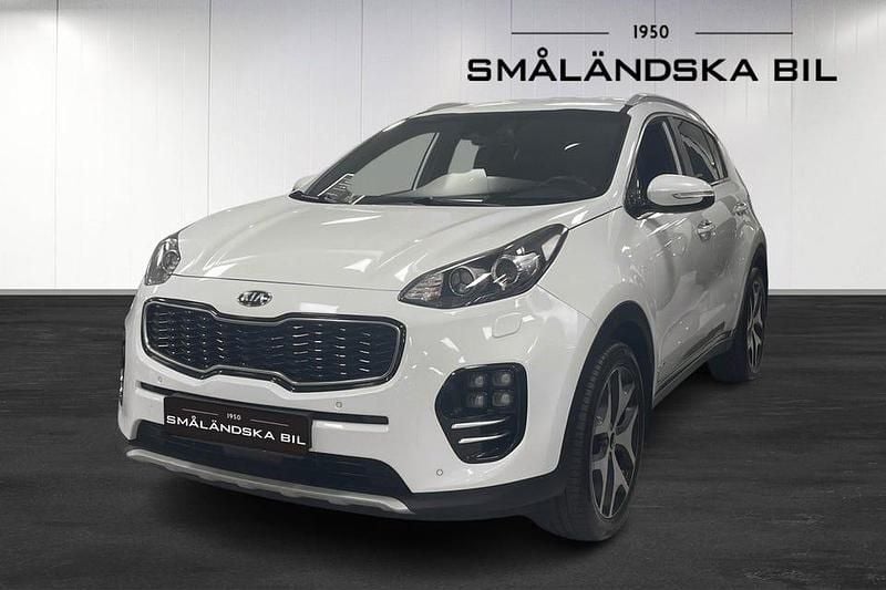 Vit Begagnad 2017 Kia Sportage GT-Line SUV | 189 000 kr (Marknadspris) - Bild 1/4