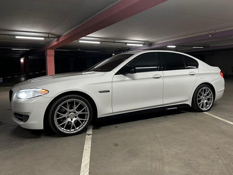 Begagnad 2013 BMW 520 Kombi | 78 000 kr (Marknadspris) - Bild 1/4