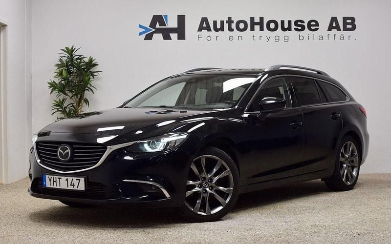 Svart Begagnad 2016 Mazda 6 Kombi | 174 000 kr (Marknadspris) - Bild 1/4