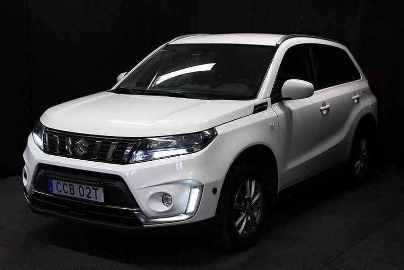 Begagnad Suzuki Vitara 102 HK (75 kW) 2022 Vit SUV