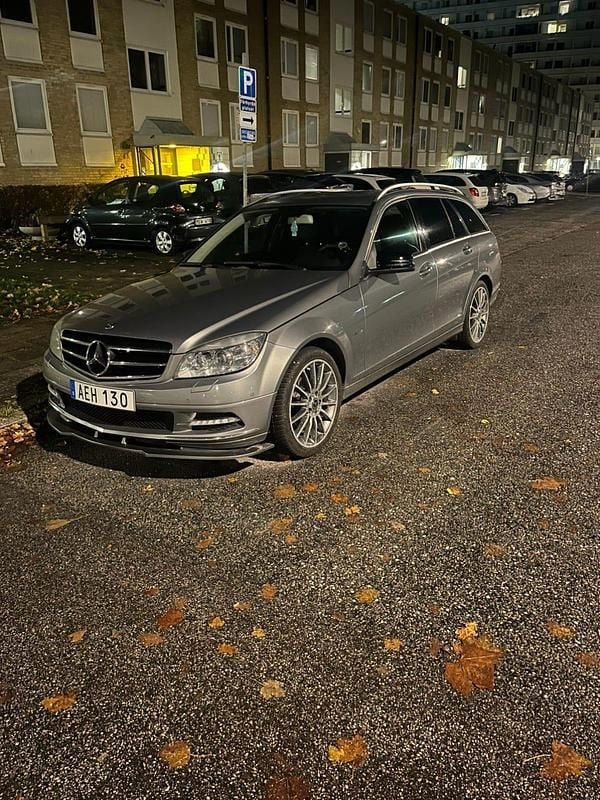 Begagnad 2011 Mercedes C220 Kombi | 65 000 kr (Marknadspris) - Bild 1/4