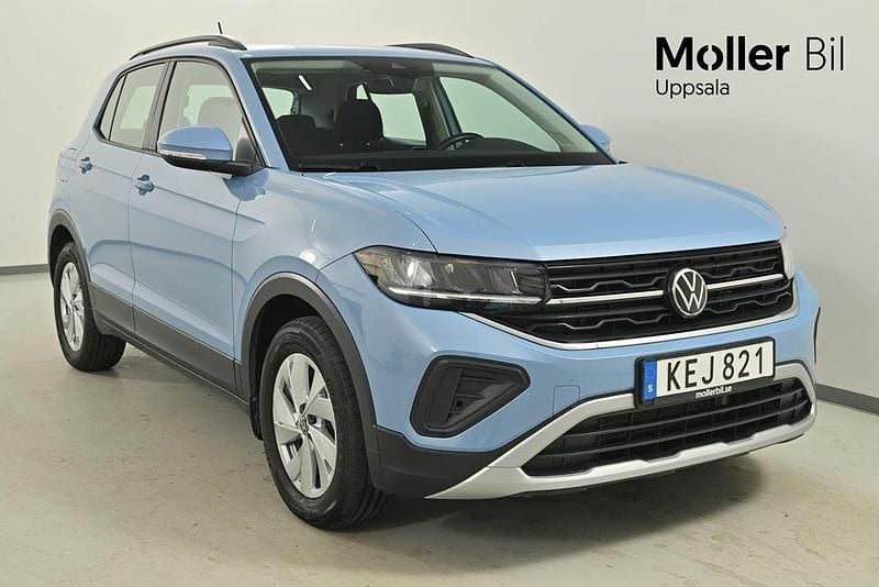 Ljusblå (clear blue metallic) Begagnad 2024 VW T-Cross Life SUV | 239 900 kr (Marknadspris) - Bild 1/4